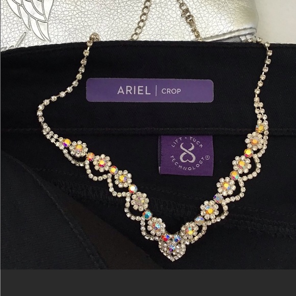 NYDJ Ariel Cropped Premium Lift Tuck Jeans Size 6 - Picture 9 of 12